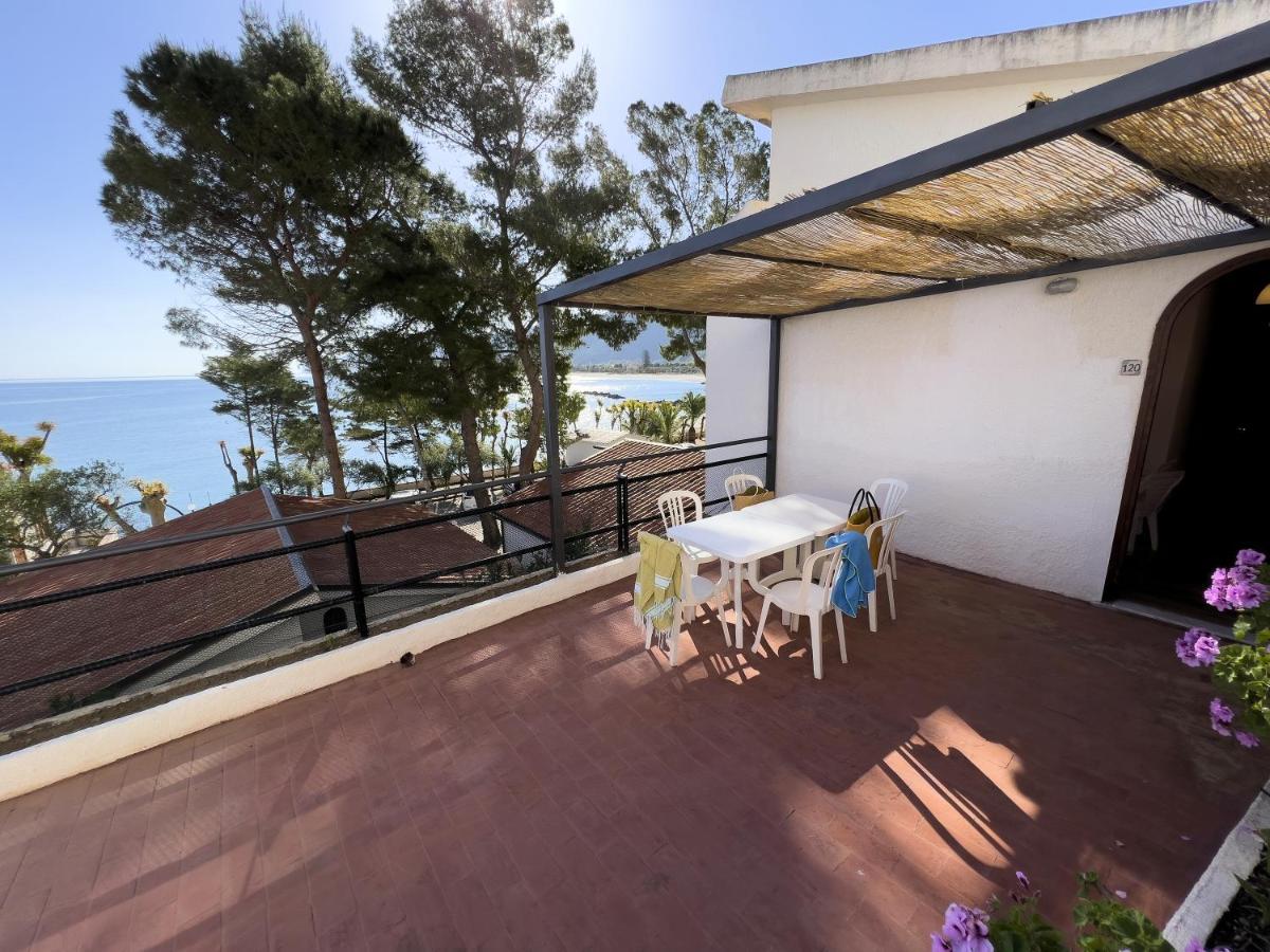 Testa Di Monaco - Basic Beach Accommodations Capo dʼOrlando المظهر الخارجي الصورة