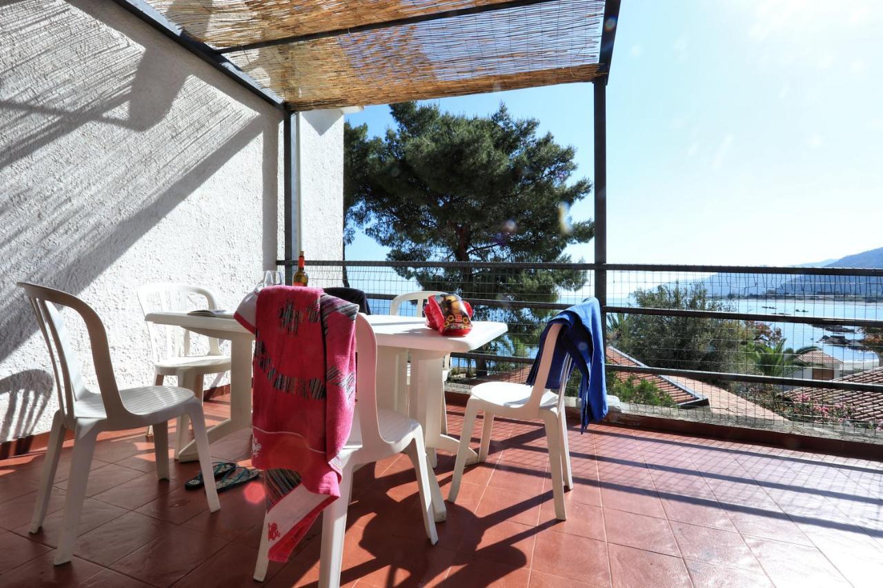 Testa Di Monaco - Basic Beach Accommodations Capo dʼOrlando المظهر الخارجي الصورة