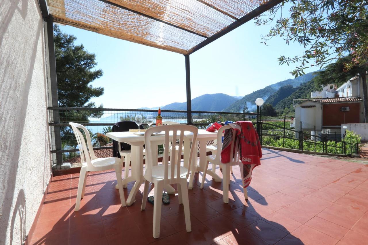 Testa Di Monaco - Basic Beach Accommodations Capo dʼOrlando المظهر الخارجي الصورة