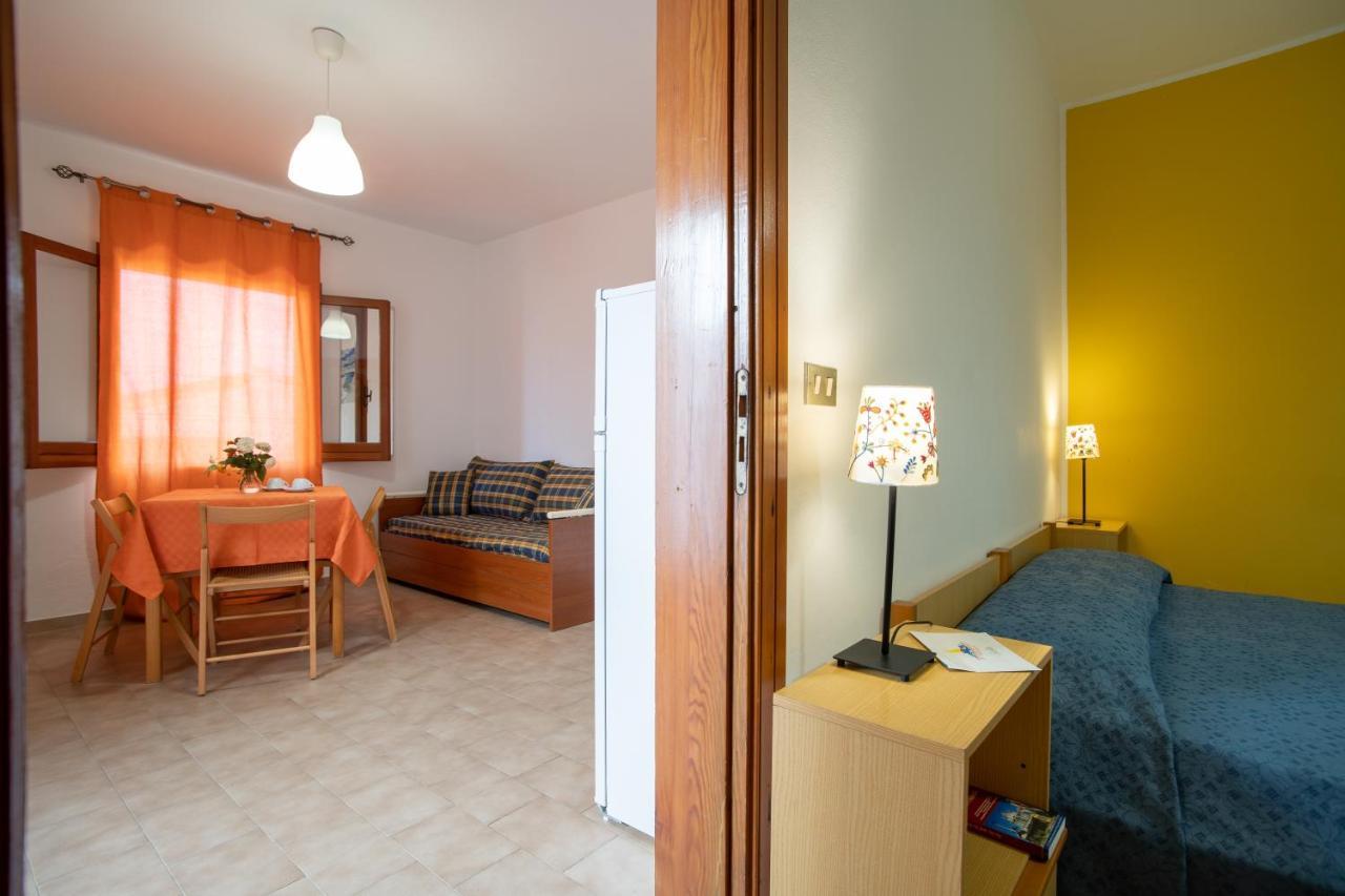 Testa Di Monaco - Basic Beach Accommodations Capo dʼOrlando المظهر الخارجي الصورة