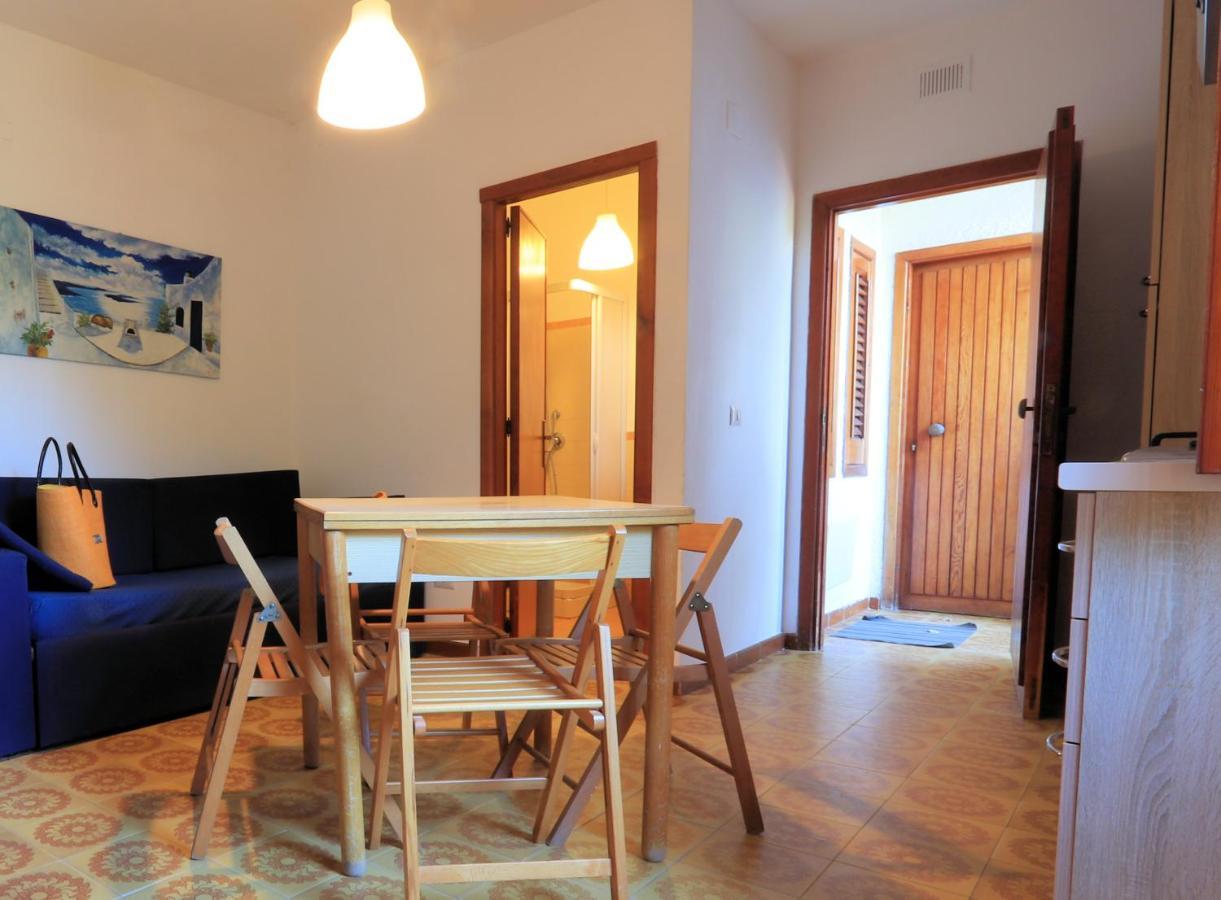 Testa Di Monaco - Basic Beach Accommodations Capo dʼOrlando المظهر الخارجي الصورة