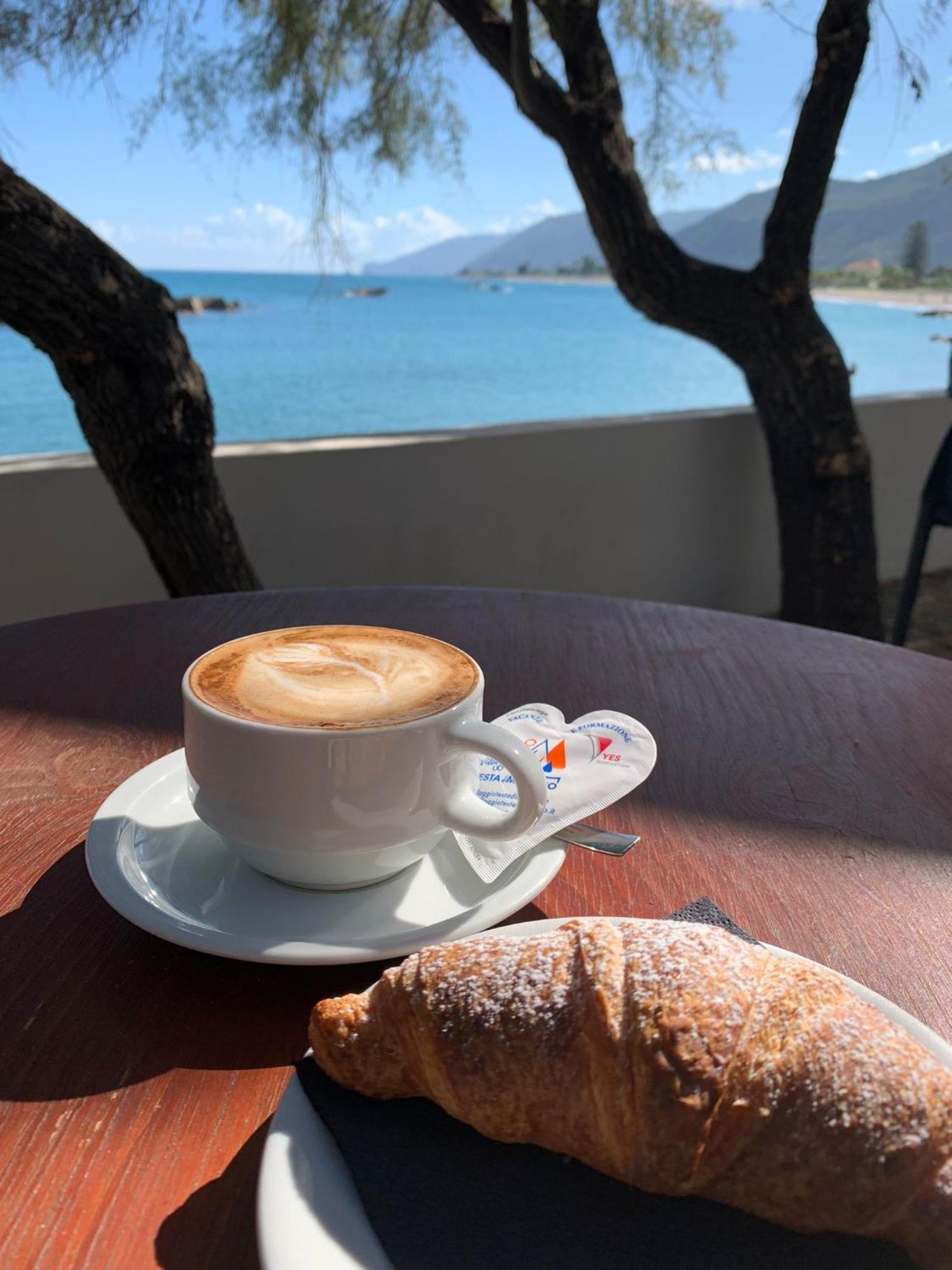 Testa Di Monaco - Basic Beach Accommodations Capo dʼOrlando المظهر الخارجي الصورة